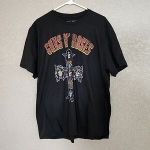 Gun's N Roses Band tee size XL